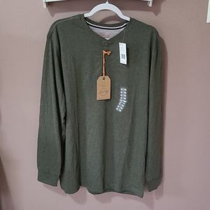Army green Henley NWT